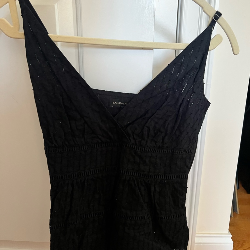 Banana Republic Textured Black V-Neck Dress
